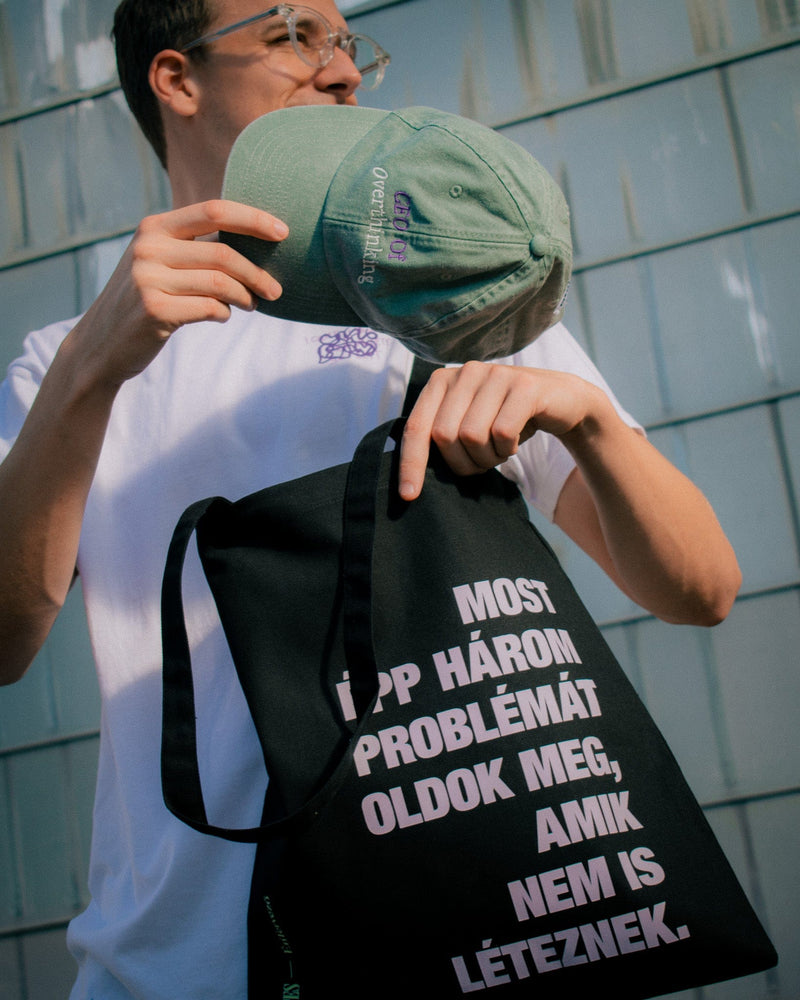 CEO OF OVERTHINKING hímzett baseball sapka | VATES X ÉNTERVEZŐ CEO OF OVERTHINKING hímzett baseball sapka | VATES X ÉNTERVEZŐ vates_muveszet_irodalom_ruhazati_marka