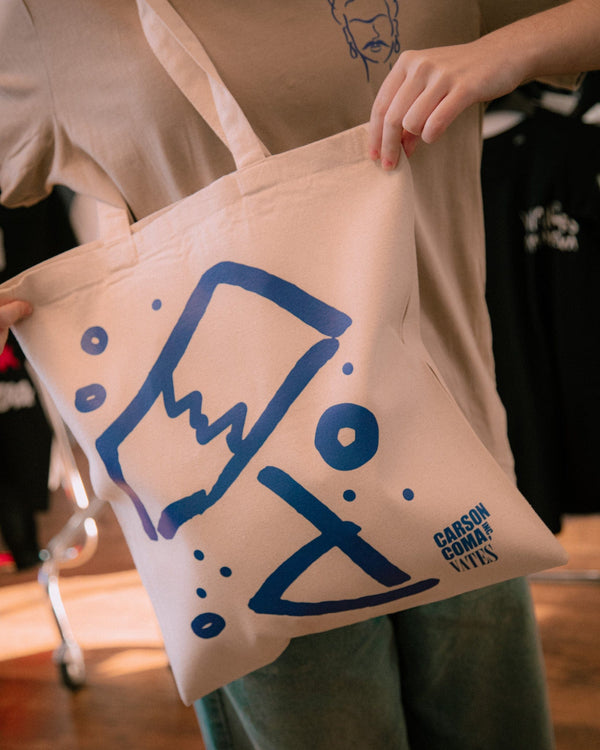 HOBBIHAJÓTÖRÖTT TOTEBAG | Carson Coma x Vates HOBBIHAJÓTÖRÖTT TOTEBAG | Carson Coma x Vates vates_muveszet_irodalom_ruhazati_marka