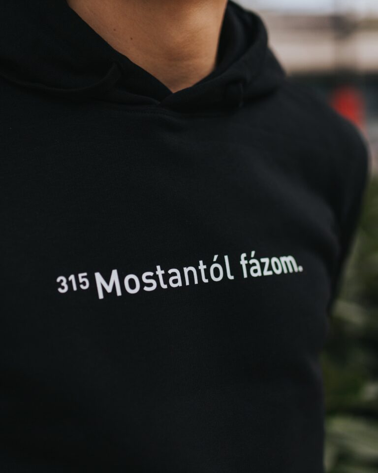 FÁZOM ORGANIKUS PRÉMIUM PULÓVER | Vates x Simon Márton | Fázom Organikus Prémium Pulóver | Vates x Simon Márton | vates_muveszet_irodalom_ruhazati_marka